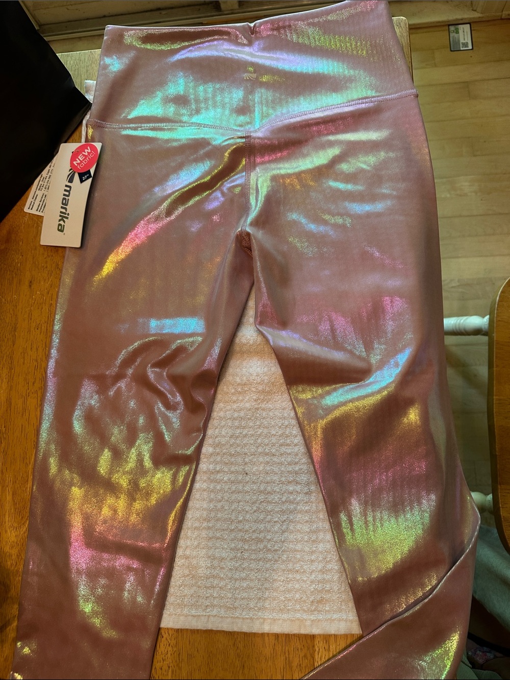 Marika Pink Iridescent Shimmer Leggings - Picture 3 of 5